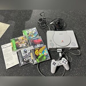 PlayStation 1 Console & Games